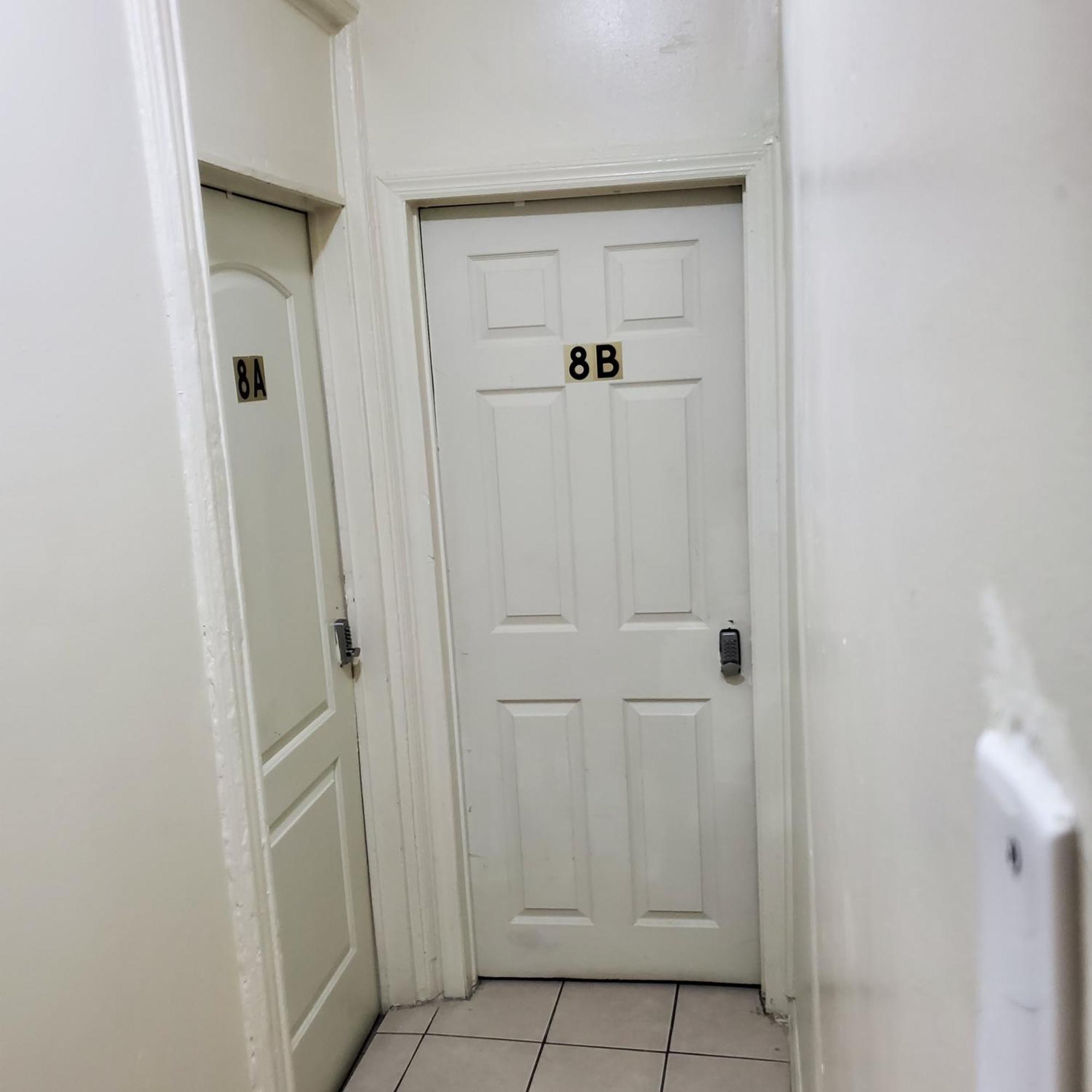 Studio And One Bedroom Apartments New York City Exterior photo